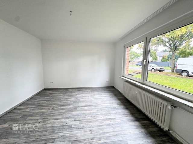 Wohnzimmer EG Rechts